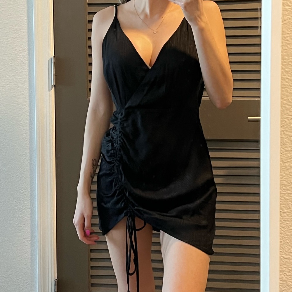 Black dress (new)